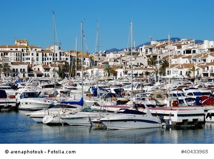 Explore the Glamour of Puerto Banús: Luxury Marina, Celebrities, and More